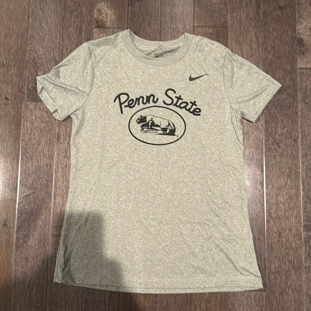 Women’s Penn State Lionshrine Shortsleeve Shirt